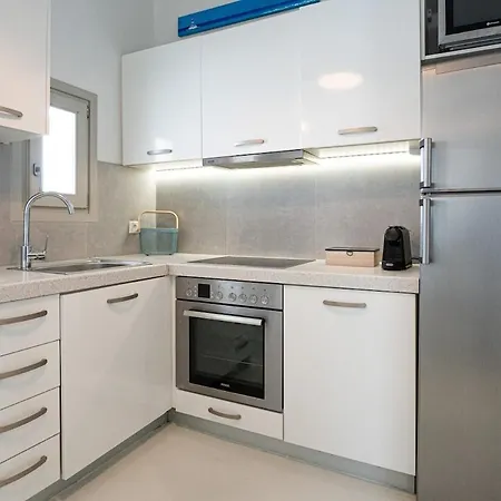 Ilios New 2bd House In Naoussa